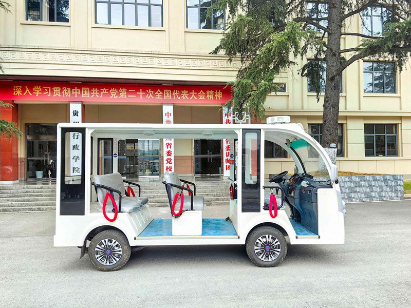 传奇款8座电动观光车